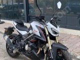 Ön arka abs’li QJ srk125s